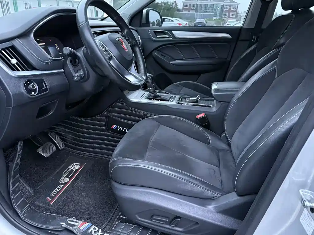 Roewe RX5 New Energy 2018 — фото 4