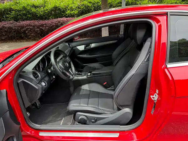 Mercedes-Benz C-Class 2013