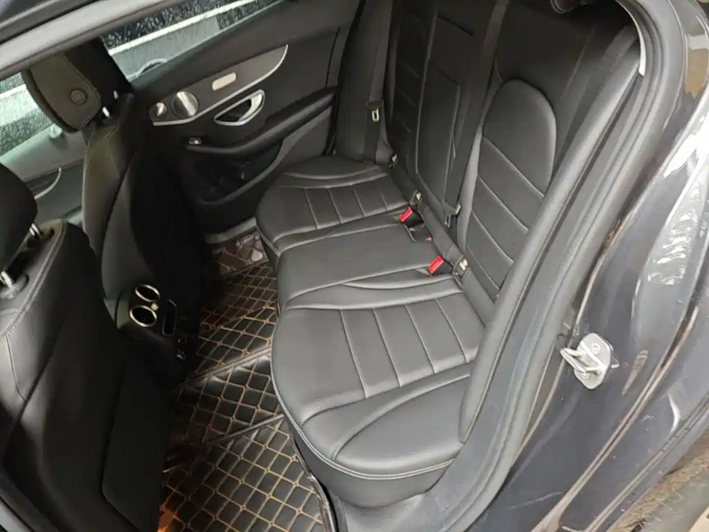 Mercedes-Benz C-Class 2021 — фото 17