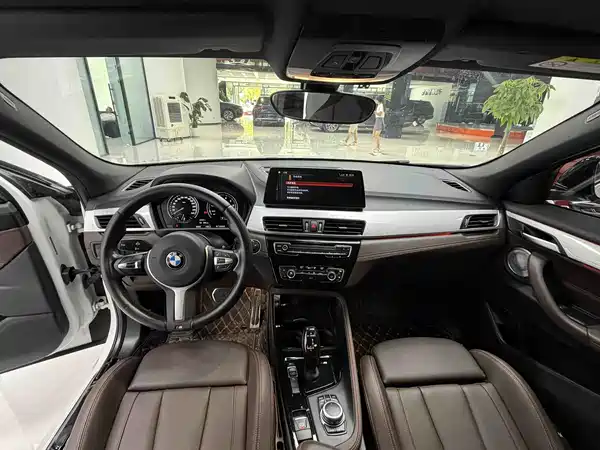 BMW X2 2021