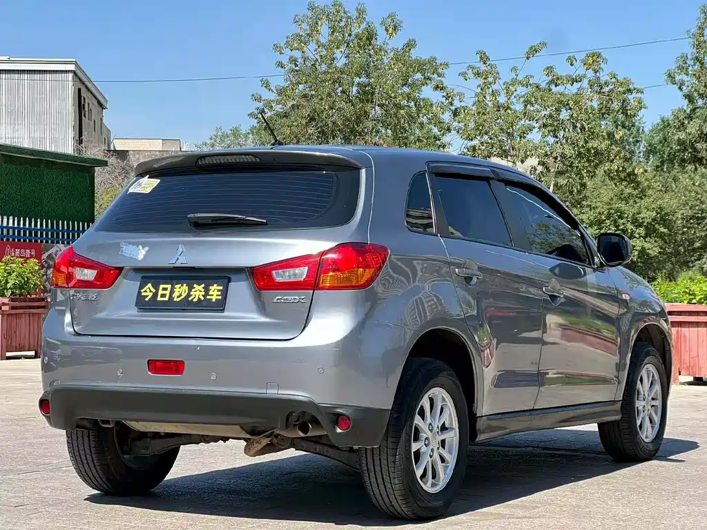 Mitsubishi Jinxuan ASX 2015 — фото 9