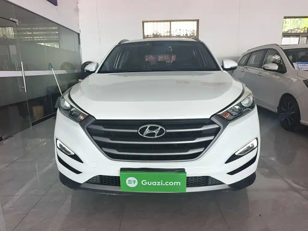 Hyundai Tucson 2016 — фото 3