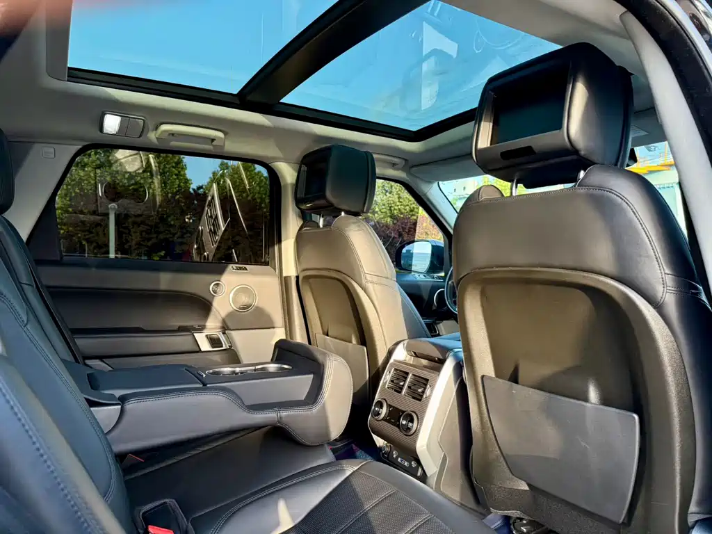 Land Rover Sport 2018 — фото 15
