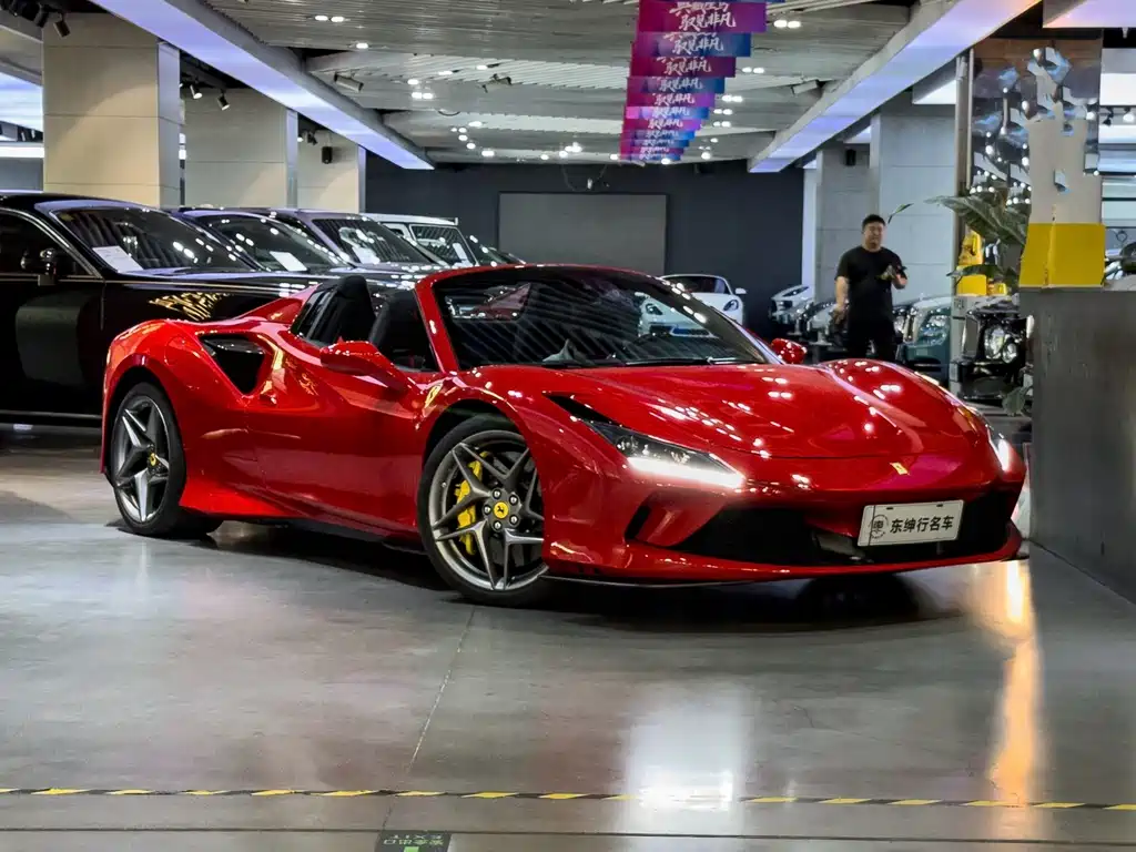 Ferrari F8 2023 — фото 3