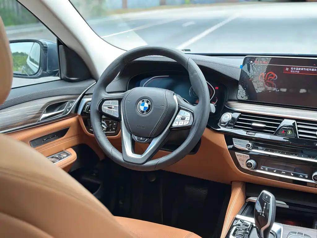 BMW 6 Series GT 2021 — фото 10
