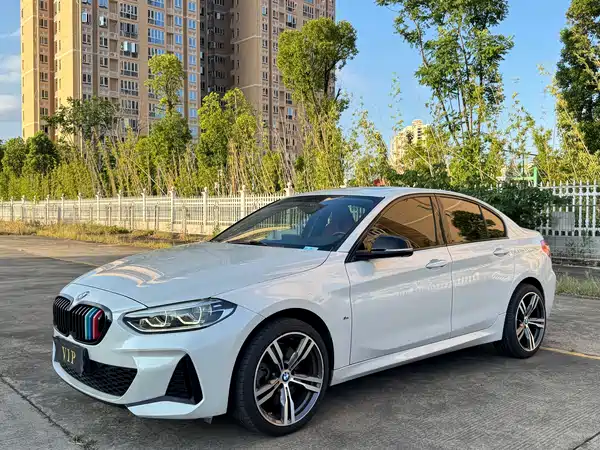 BMW 1 Series 2023