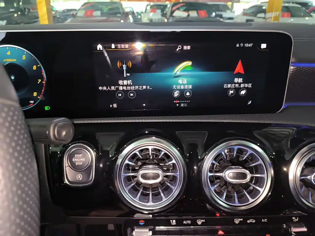 Mercedes-Benz A-Class 2020 — фото 13