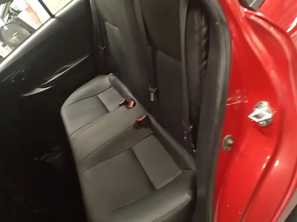 Toyota Vios 2015 — фото 17
