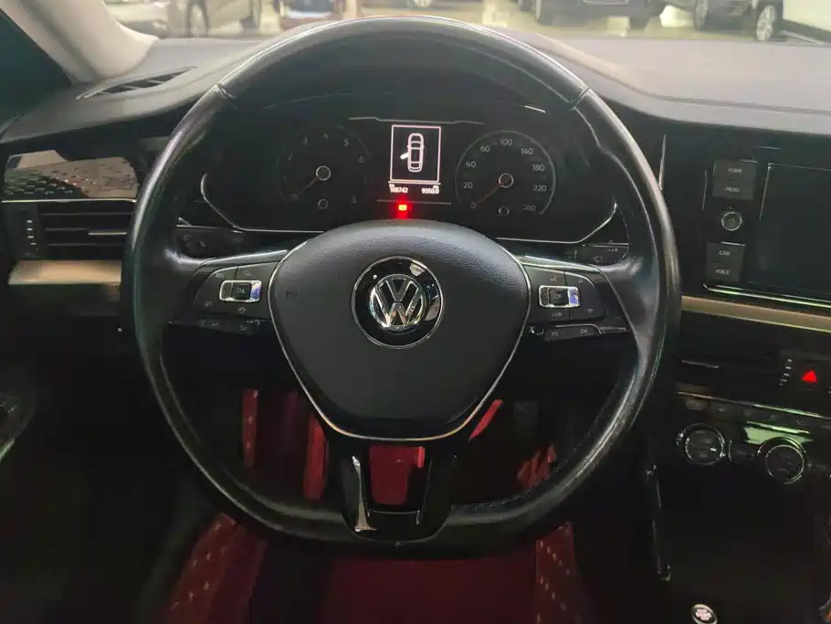 Volkswagen Passat 2020 — фото 15