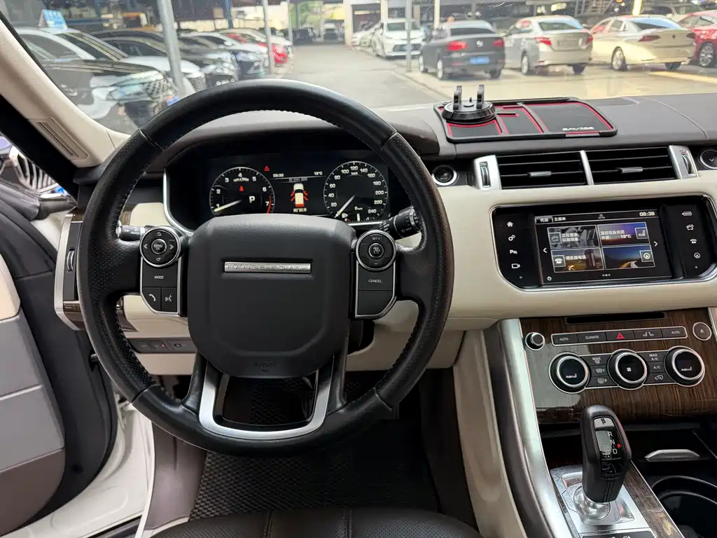 Land Rover Sport 2016 — фото 15