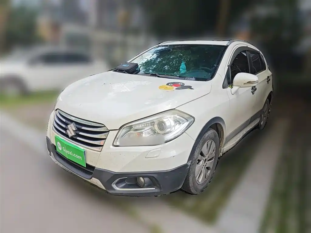 Suzuki S-Cross 2014