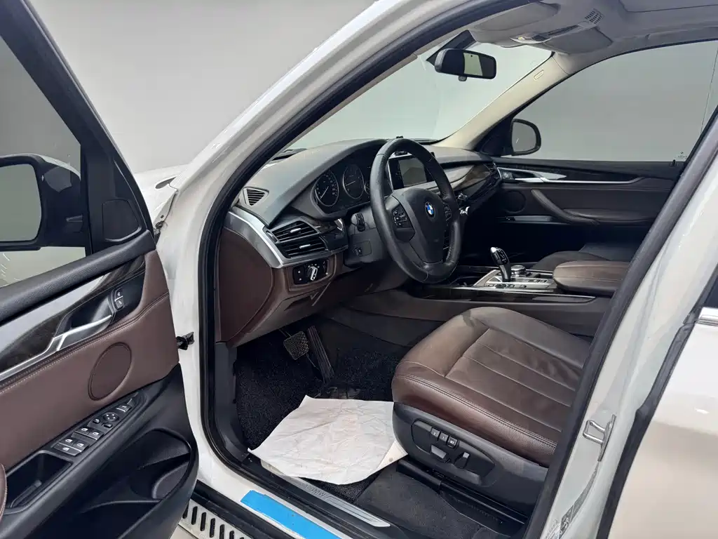 BMW X5 2016 — фото 2