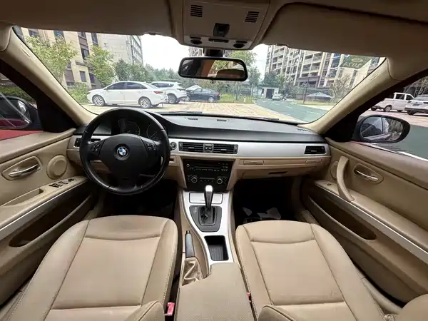 BMW 3 Series 2012