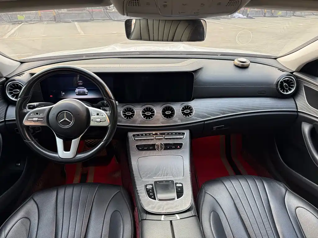 Mercedes-Benz CLS 2020 — фото 4