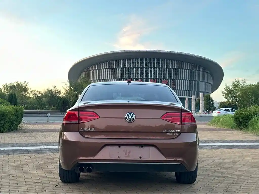 Volkswagen Lamando 2015