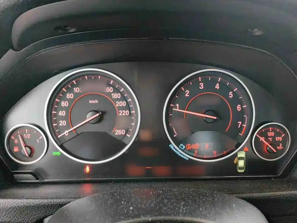 BMW 3 Series 2014 — фото 14