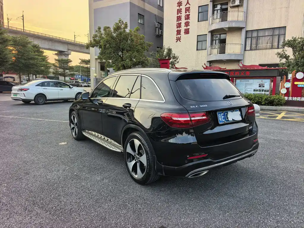 Mercedes-Benz GLC 2017