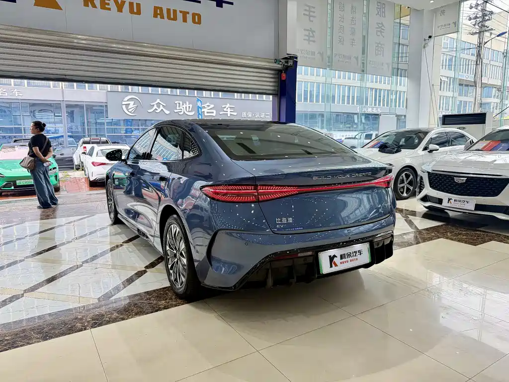 BYD Seal 2022 — фото 13