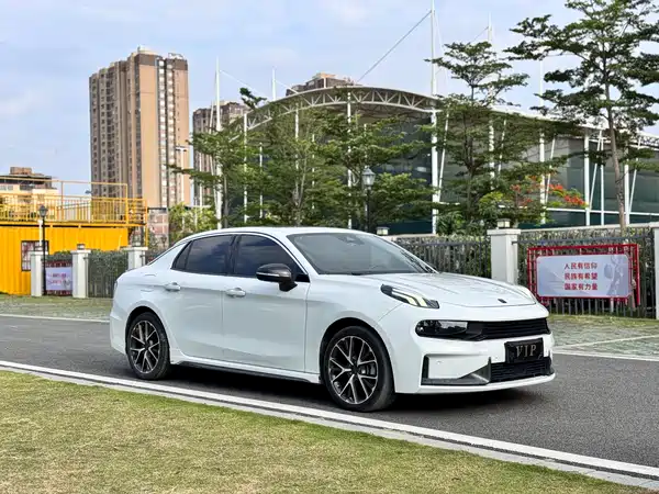 Lynk & Co 03 2019