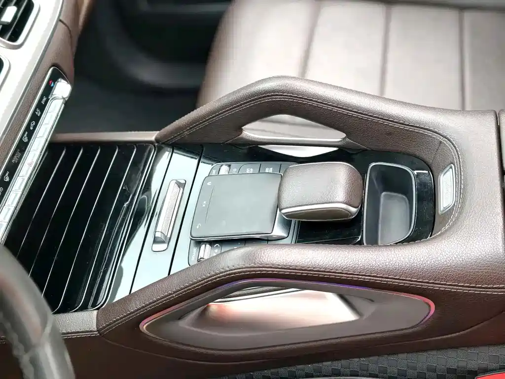 Mercedes-Benz GLE 2020 — фото 8
