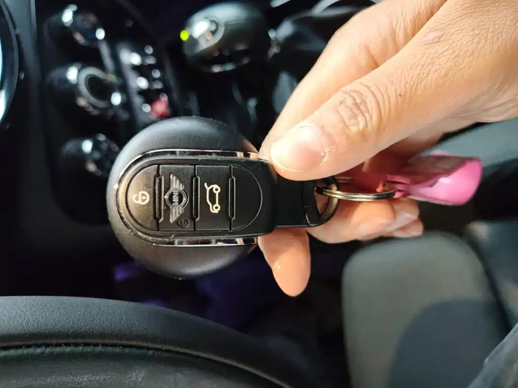 MINI Clubman 2019 — фото 18
