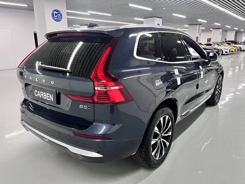 Volvo XC60 2024 — фото 15