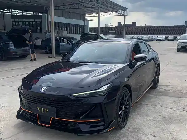 Changan UNI-V 2024