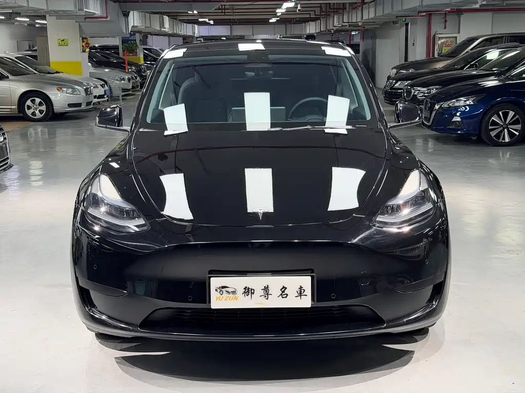 Tesla Model Y 2022 — фото 2