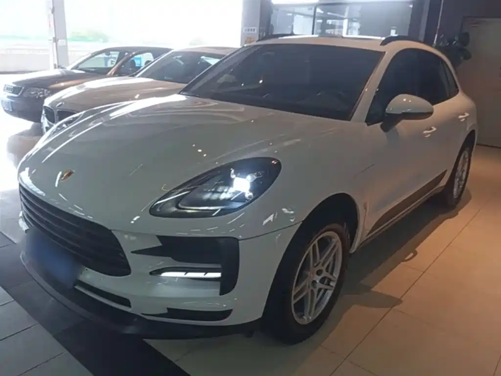 Porsche Macan 2021 — фото 2