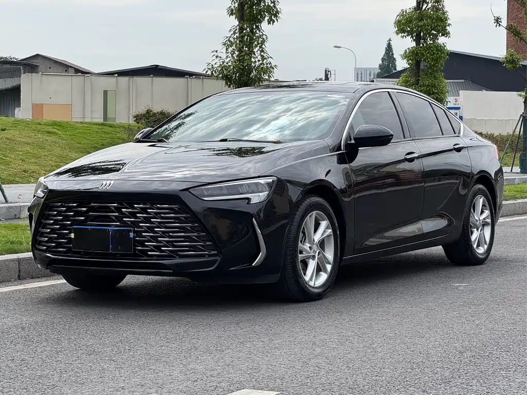 Buick Regal 2023