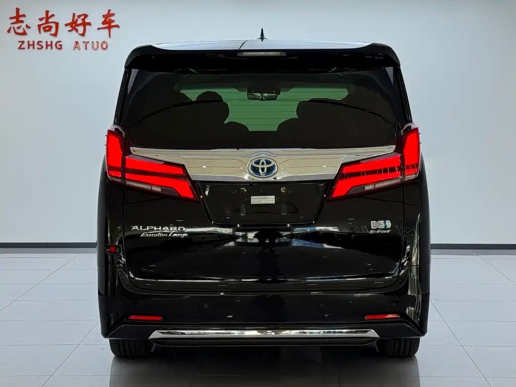 Toyota Alphard 2021 — фото 14