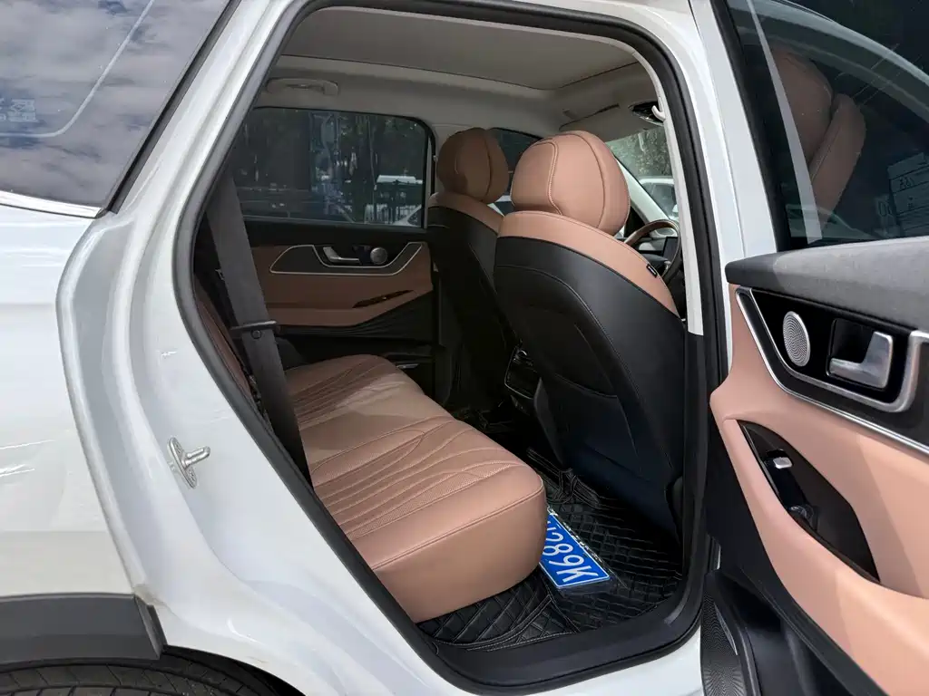 Chery Tiggo 8L 2025 — фото 7