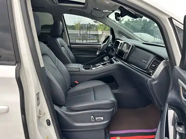 GAC Trumpchi M8 2022