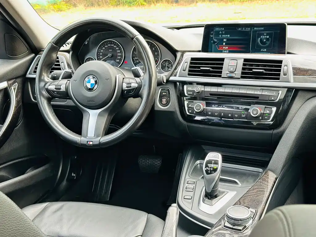 BMW 3 Series 2017 — фото 5