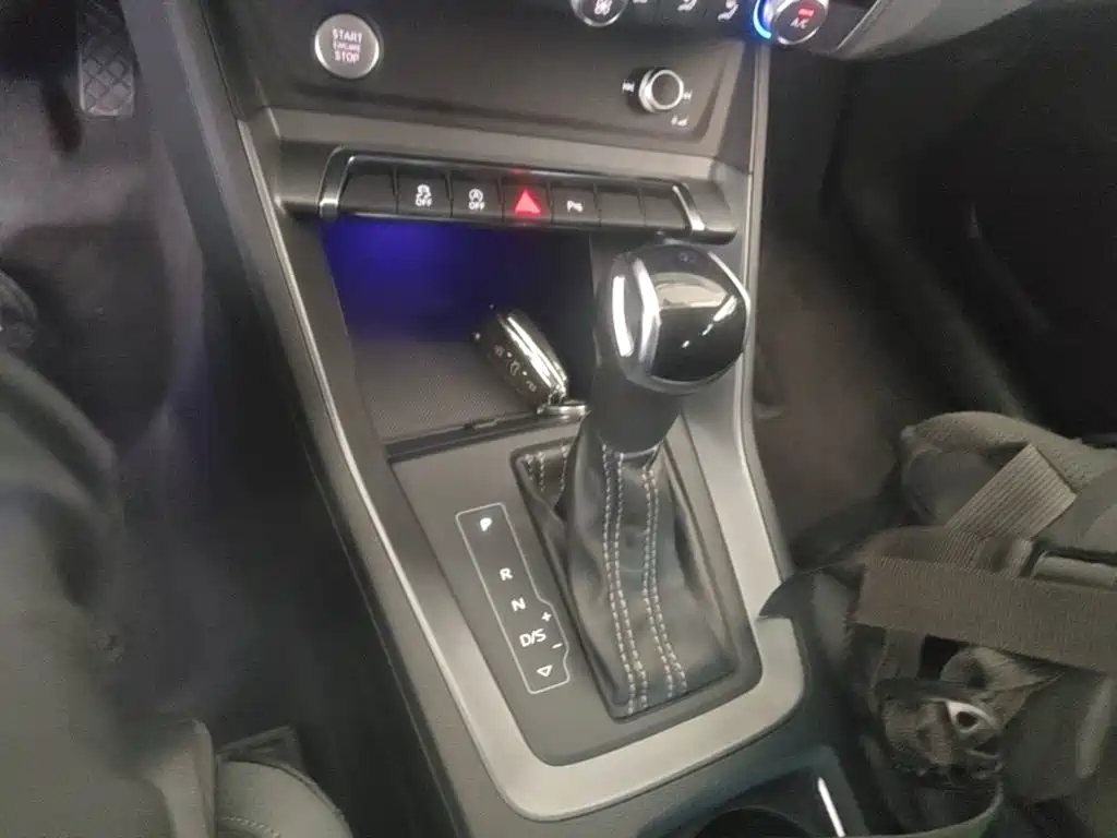 Audi Q3 Sportback 2020 — фото 14