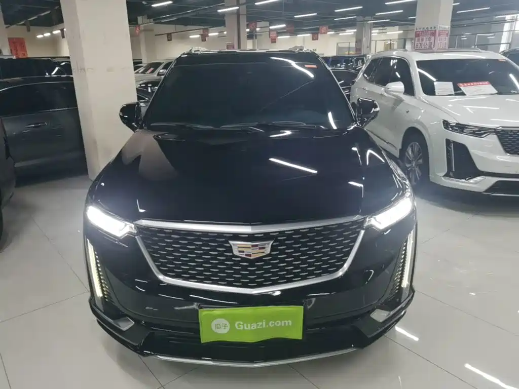 Cadillac XT6 2020 — фото 3
