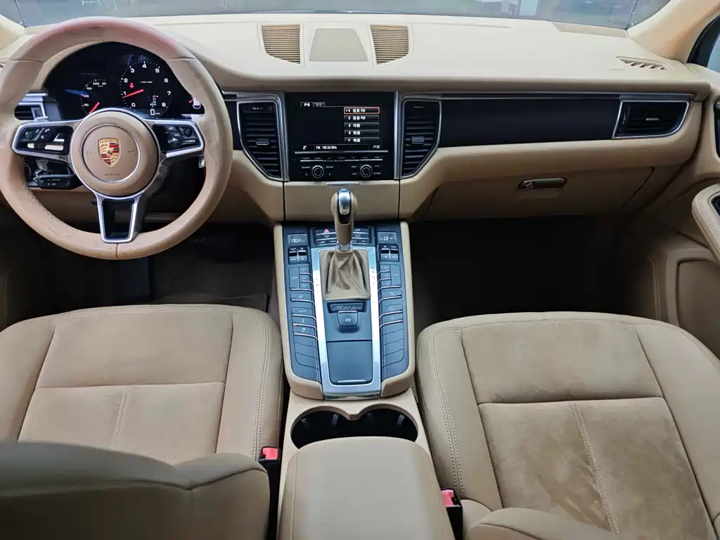 Porsche Macan 2015 — фото 15