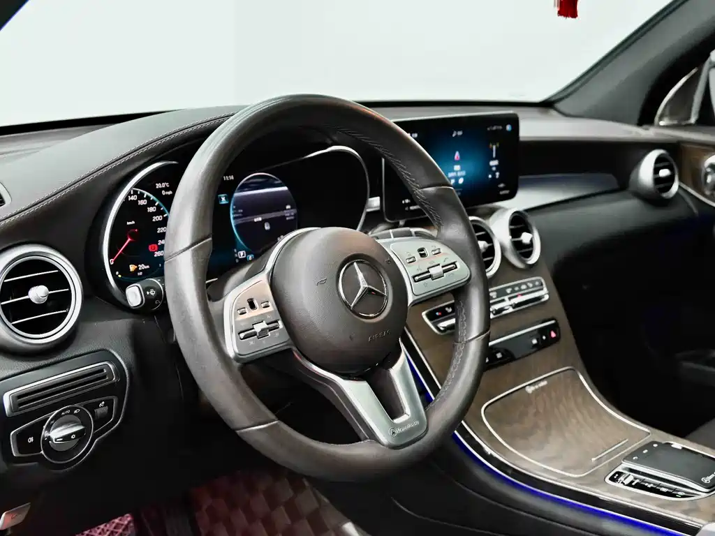 Mercedes-Benz GLC 2022 — фото 16