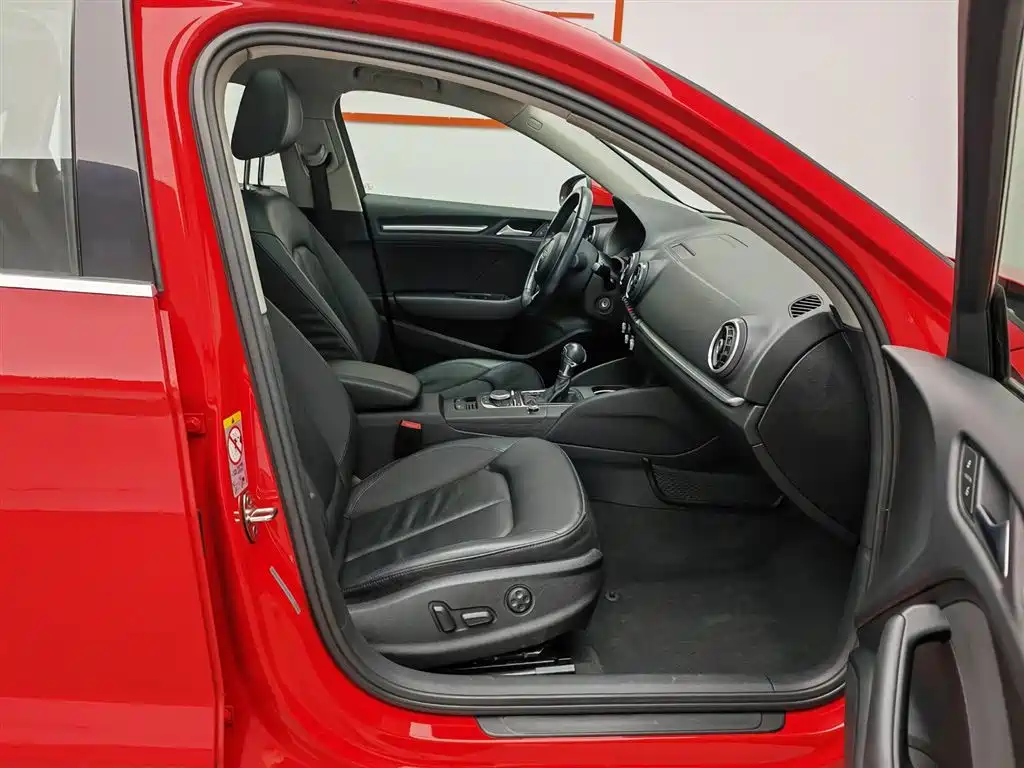 Audi A3 2015 — фото 23