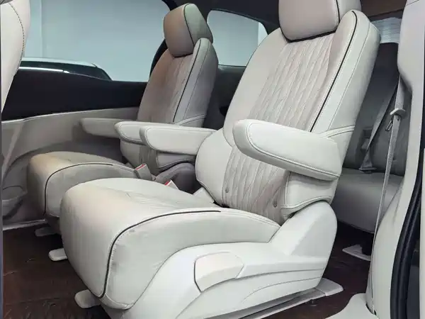 Buick GL8 2021