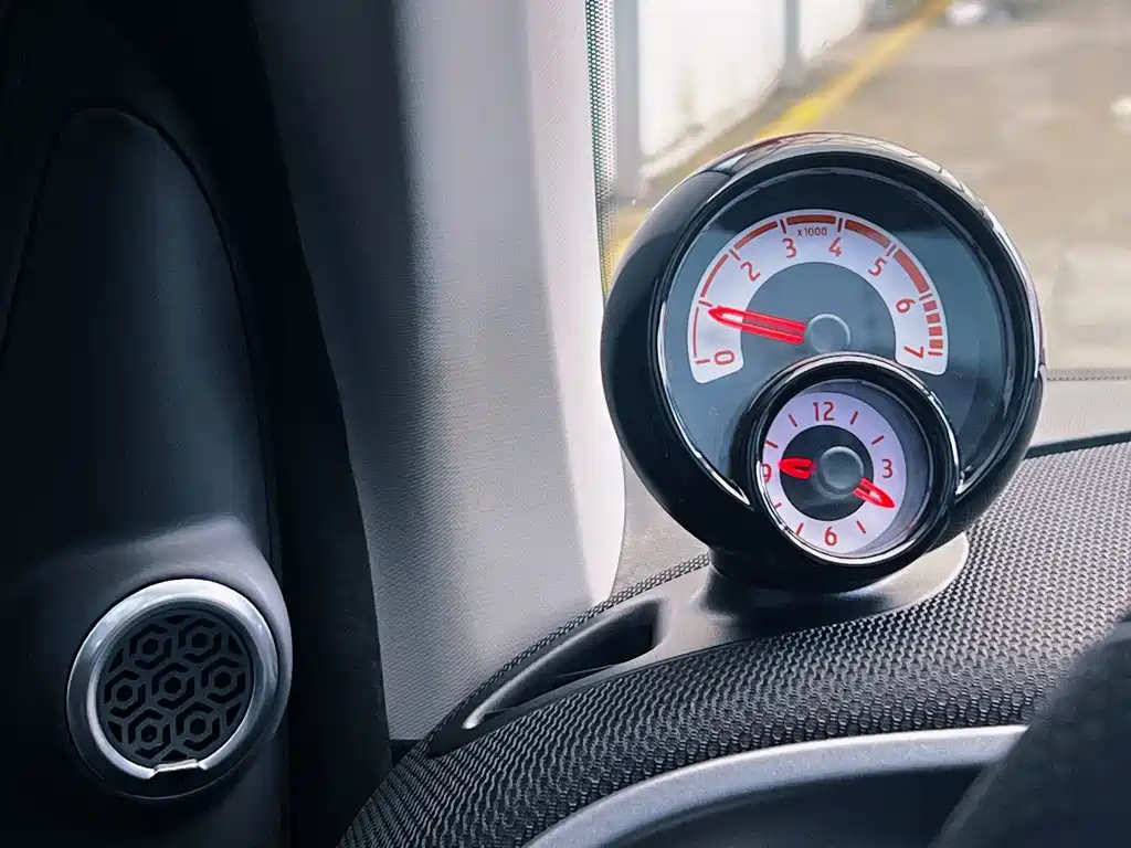 smart Fortwo 2018 — фото 6
