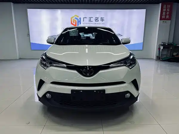 Toyota C-HR 2021