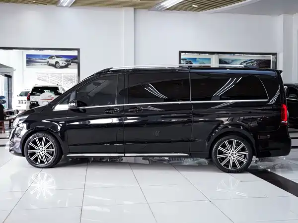 Mercedes-Benz V-Class 2024