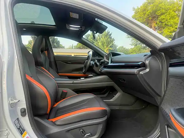 Changan UNI-V 2023