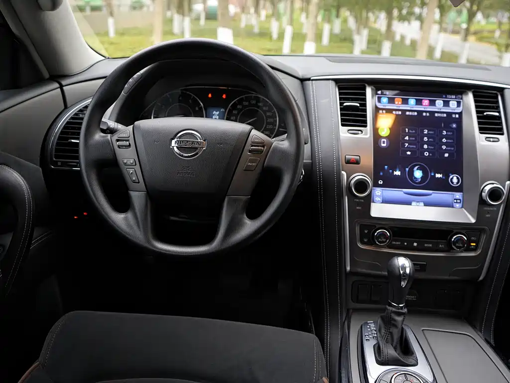Nissan Patrol 2019 — фото 16