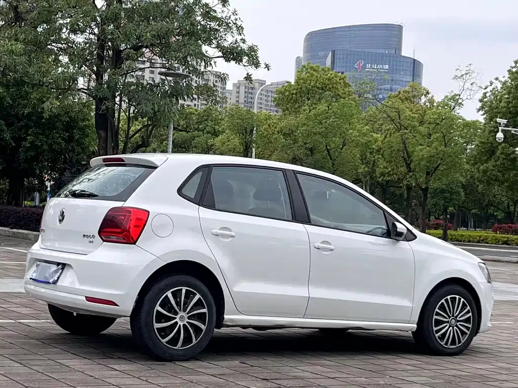 Volkswagen Polo 2018 — фото 17