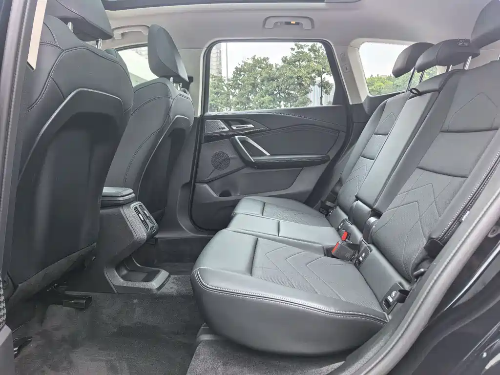 BMW X1 2025 — фото 11