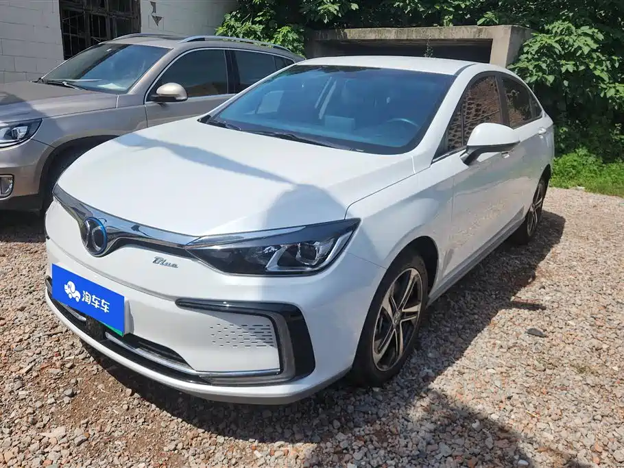 BAIC EU5 2021