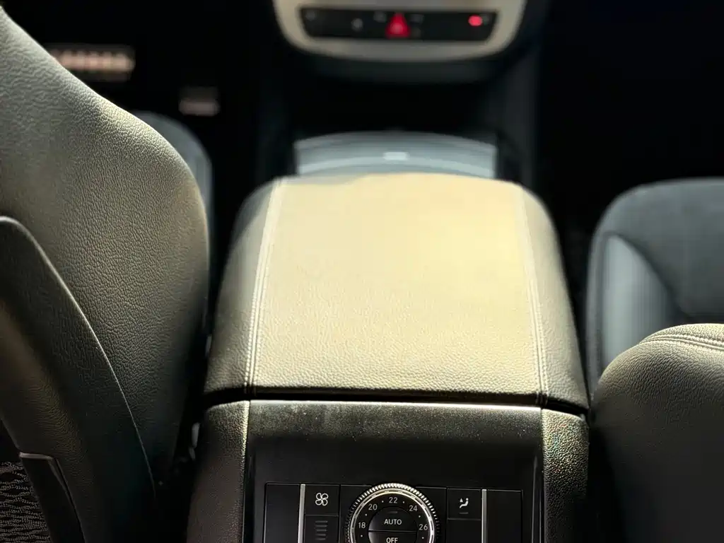 Mercedes-Benz R-Class 2016 — фото 13