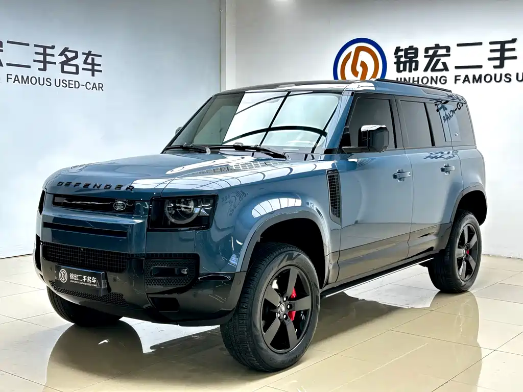 Land Rover Defender 2024 — фото 1